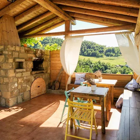 Farm stay Borghetto La Radice *
