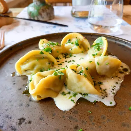 Borghetto La Radice Farm stay Roccaverano