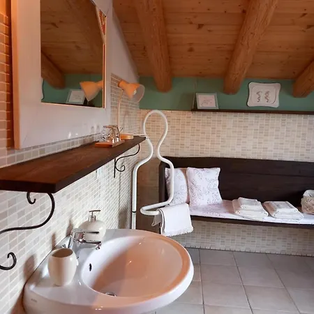 Borghetto La Radice 팜스테이 로카베라노