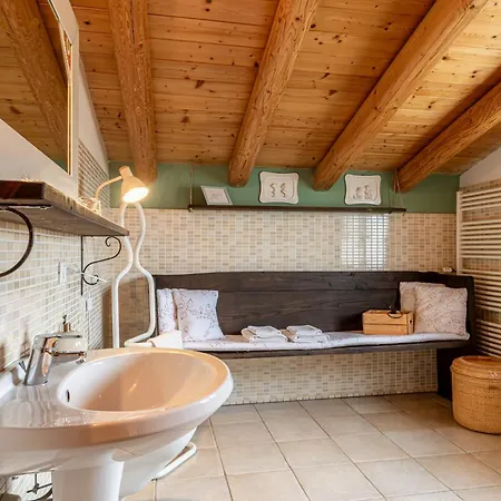 Borghetto La Radice 로카베라노